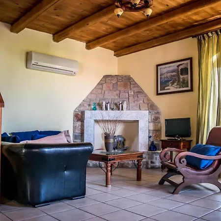 Villa Niriides Old Listing Hersonissos (Crete)