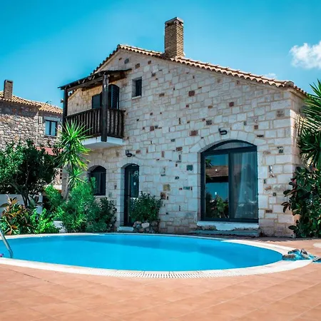 Niriides Old Listing * Hersonissos (Crete)
