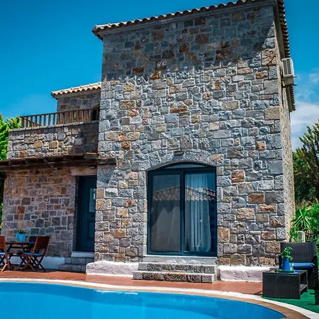 Villa Niriides Old Listing Hersonissos (Crete)